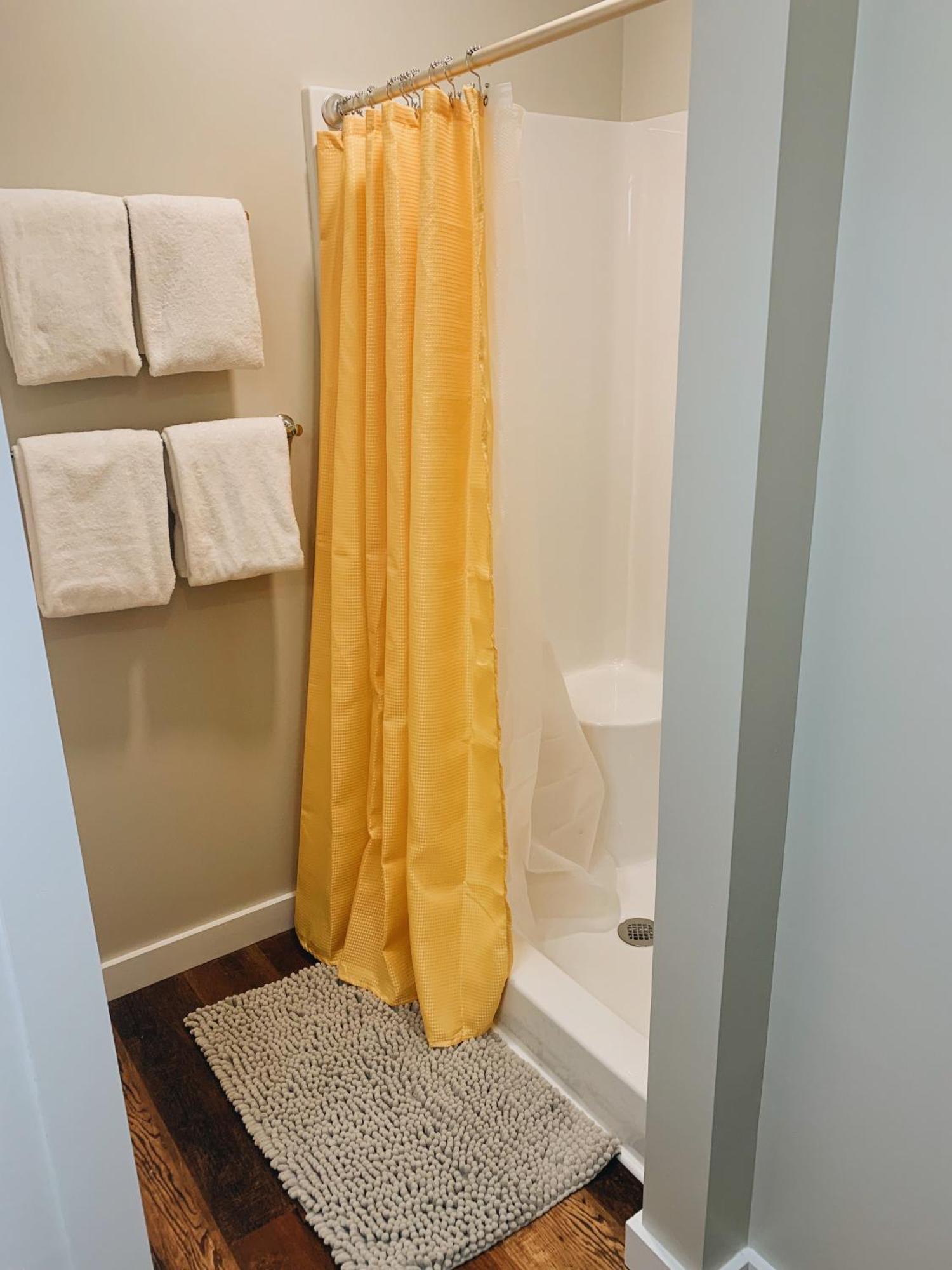 The Iris Garden Downtown Cottages And Suites Nashville Room photo