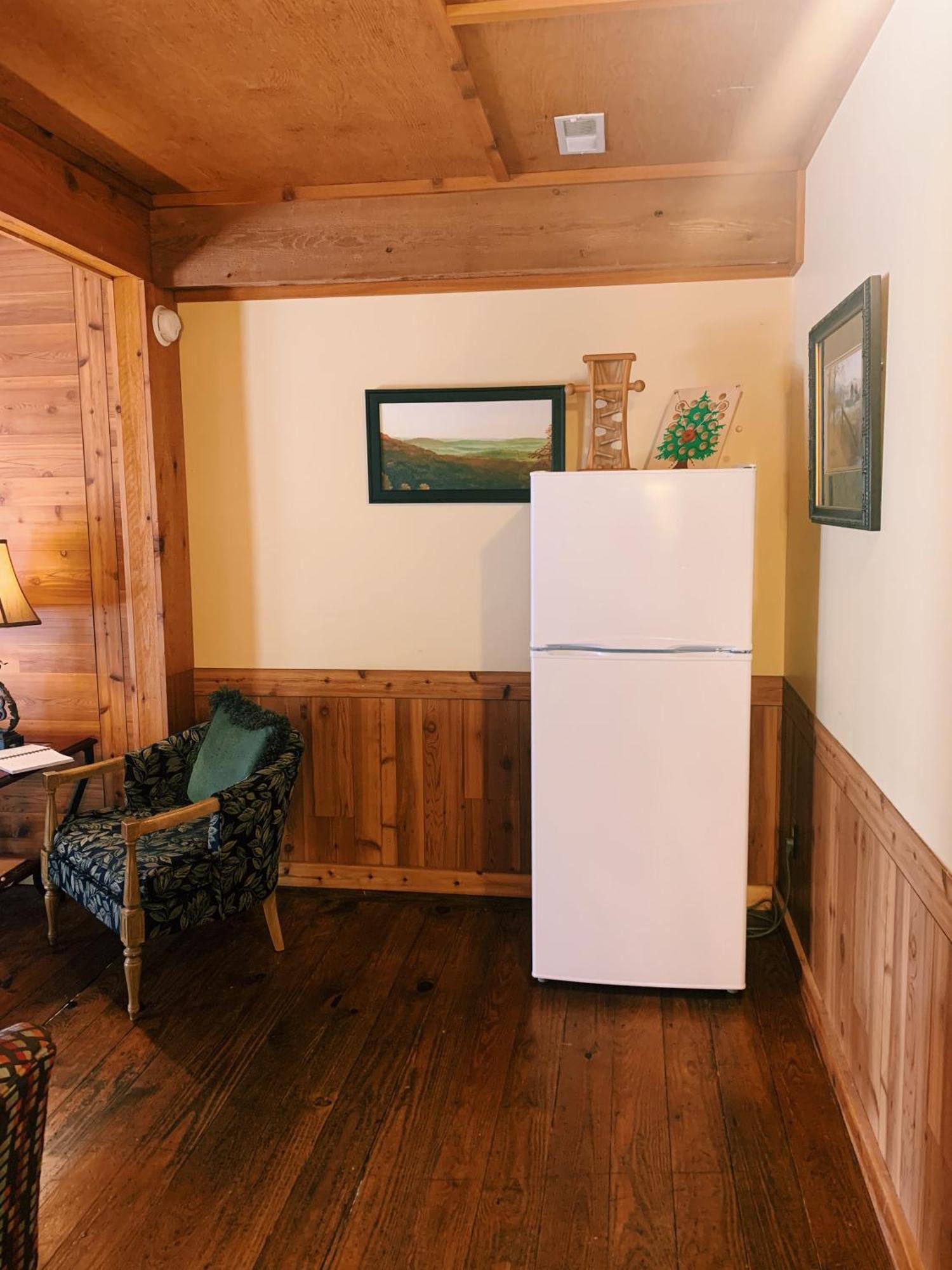 The Iris Garden Downtown Cottages And Suites Nashville Room photo